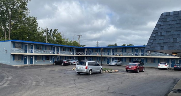 Hotel Cass Lake (Motel Savoy, McGuires) - From Website (newer photo)
